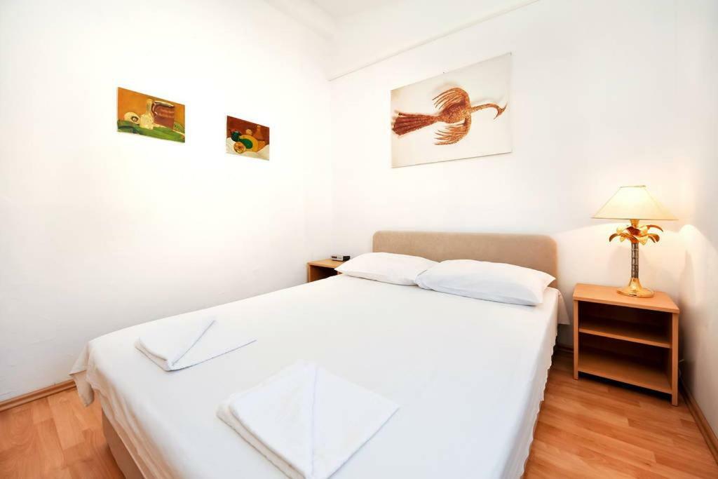 4 Adriatic Apartment Pag Pag Town Kültér fotó
