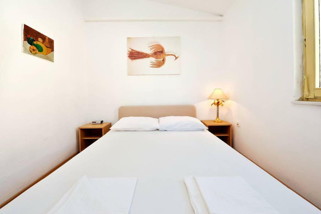 4 Adriatic Apartment Pag Pag Town Kültér fotó